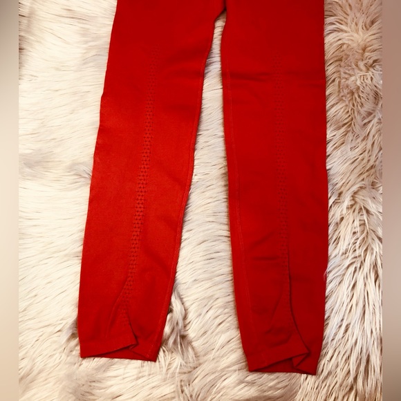 FREE PEOPLE Good Karma Leggings High-Rise - Picture 10 of 10